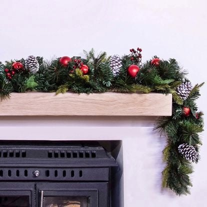 Pre decorated Christmas Garlands