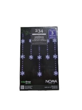 Noma 90cm x 1.2m 234 bright white LED Snowflake Curtain Lights