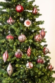 The Red & Silver Bauble 16pc Feature Set