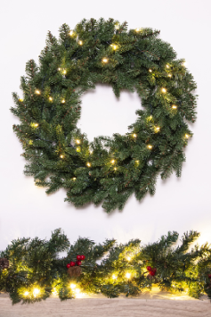 The Pre-lit Vivace Pine Wreath (50cm-60cm)