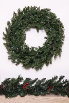 The Vivace Pine Wreath (50cm-60cm)